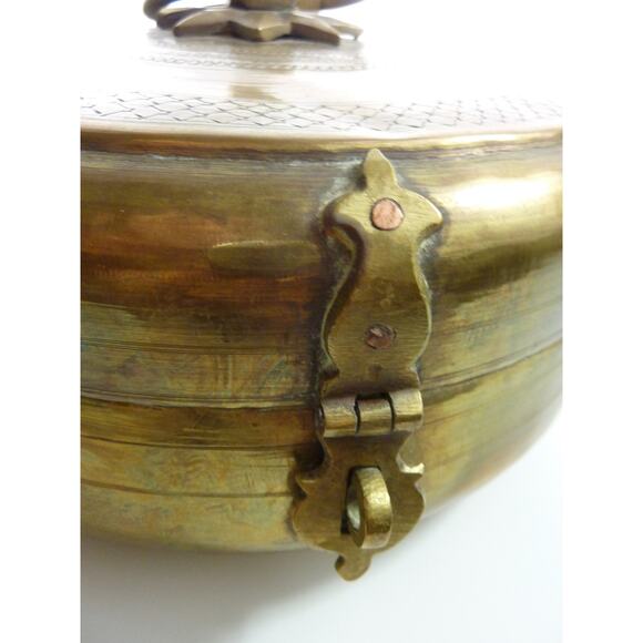 Vintage Brass Round Bread Box Tiffin Holder with Hinged Lid Jewelry Box - Picture 2 of 6